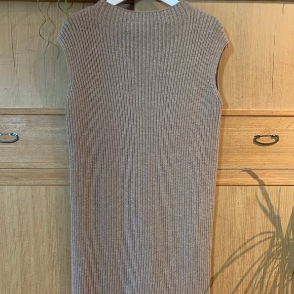 J.O.A Los Angeles- ribbed mock neck sweater dress - Picture 3 of 3